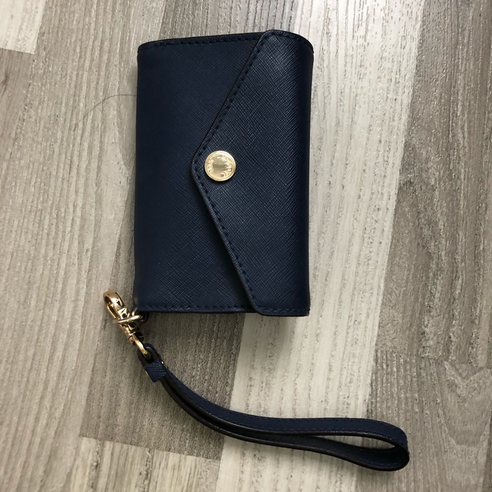 Michael Kors wristlet